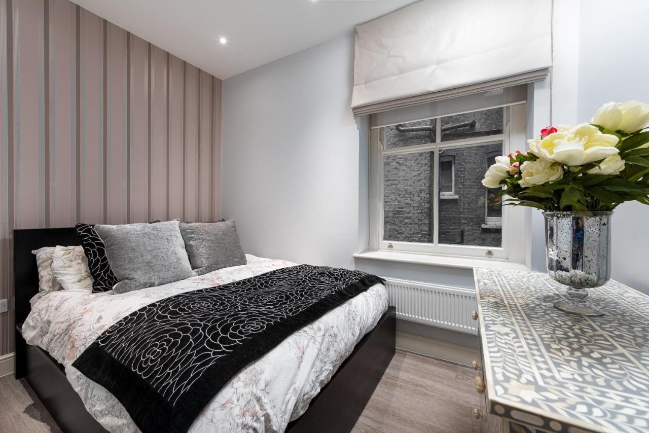 Beaufort Mansions , Chelsea London Bagian luar foto